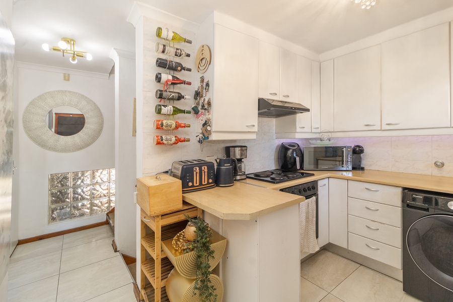 2 Bedroom Property for Sale in Parklands Western Cape